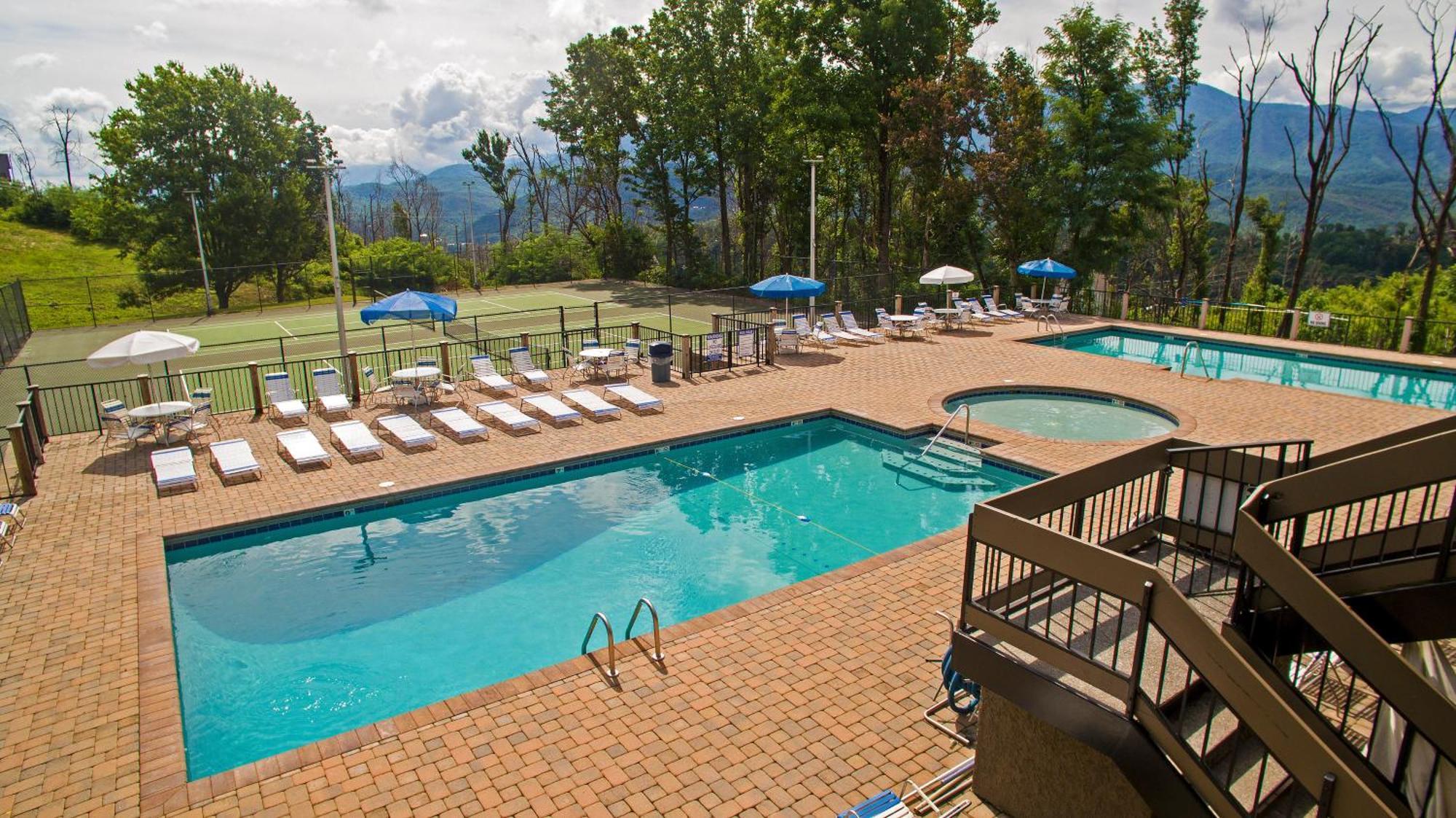 Daya, Hot Tub, Pool Table, 1089 Of Free Attraction Tickets For Each Paid Day, Dollywood And More! Gatlinburg Camera foto
