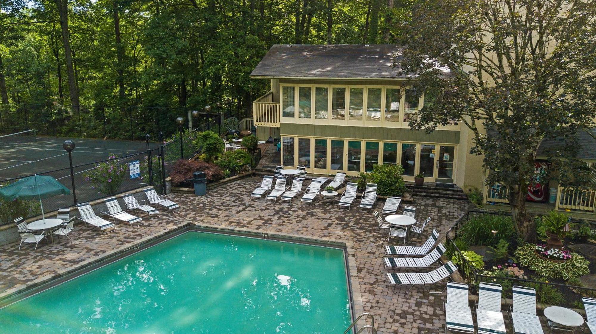 Daya, Hot Tub, Pool Table, 1089 Of Free Attraction Tickets For Each Paid Day, Dollywood And More! Gatlinburg Camera foto