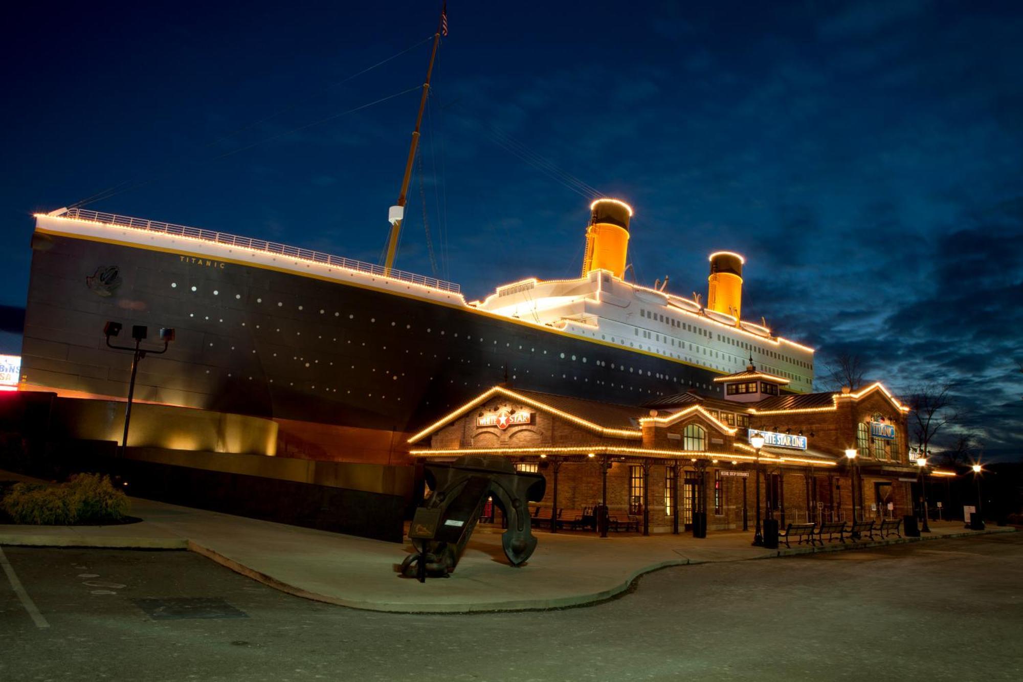 Daya, Hot Tub, Pool Table, 1089 Of Free Attraction Tickets For Each Paid Day, Dollywood And More! Gatlinburg Camera foto