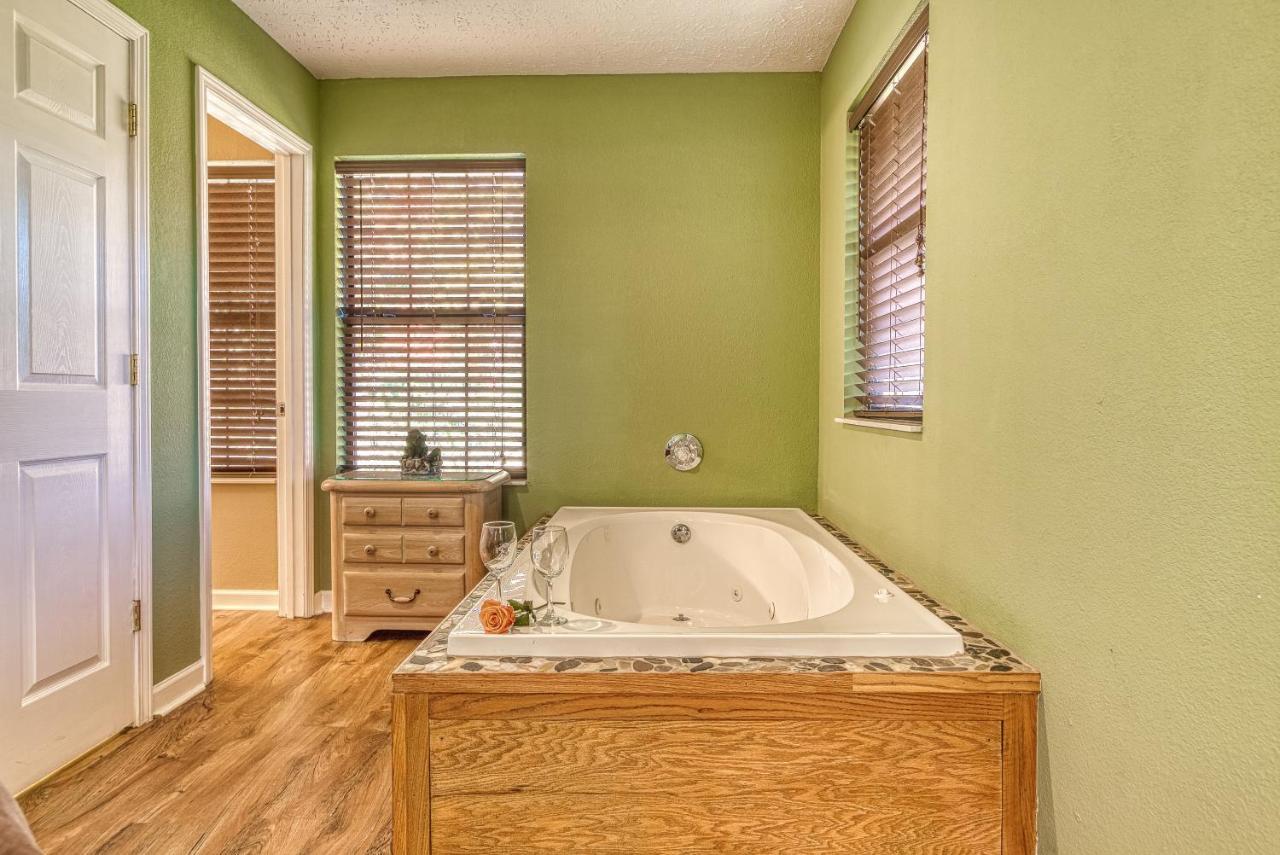 Daya, Hot Tub, Pool Table, 1089 Of Free Attraction Tickets For Each Paid Day, Dollywood And More! Gatlinburg Esterno foto