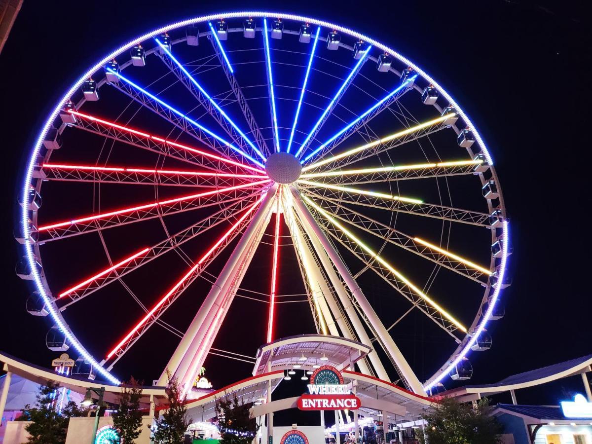 Daya, Hot Tub, Pool Table, 1089 Of Free Attraction Tickets For Each Paid Day, Dollywood And More! Gatlinburg Esterno foto