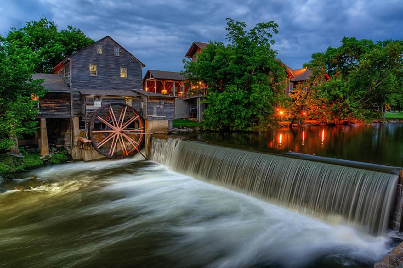 Daya, Hot Tub, Pool Table, 1089 Of Free Attraction Tickets For Each Paid Day, Dollywood And More! Gatlinburg Esterno foto